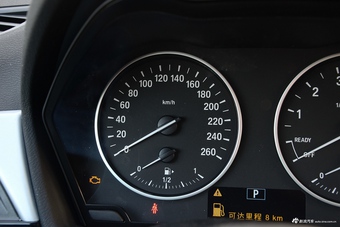 2016款宝马X1 1.5T自动sDrive18Li尊享型