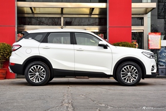 2018款中华V6 1.5T自动豪华型