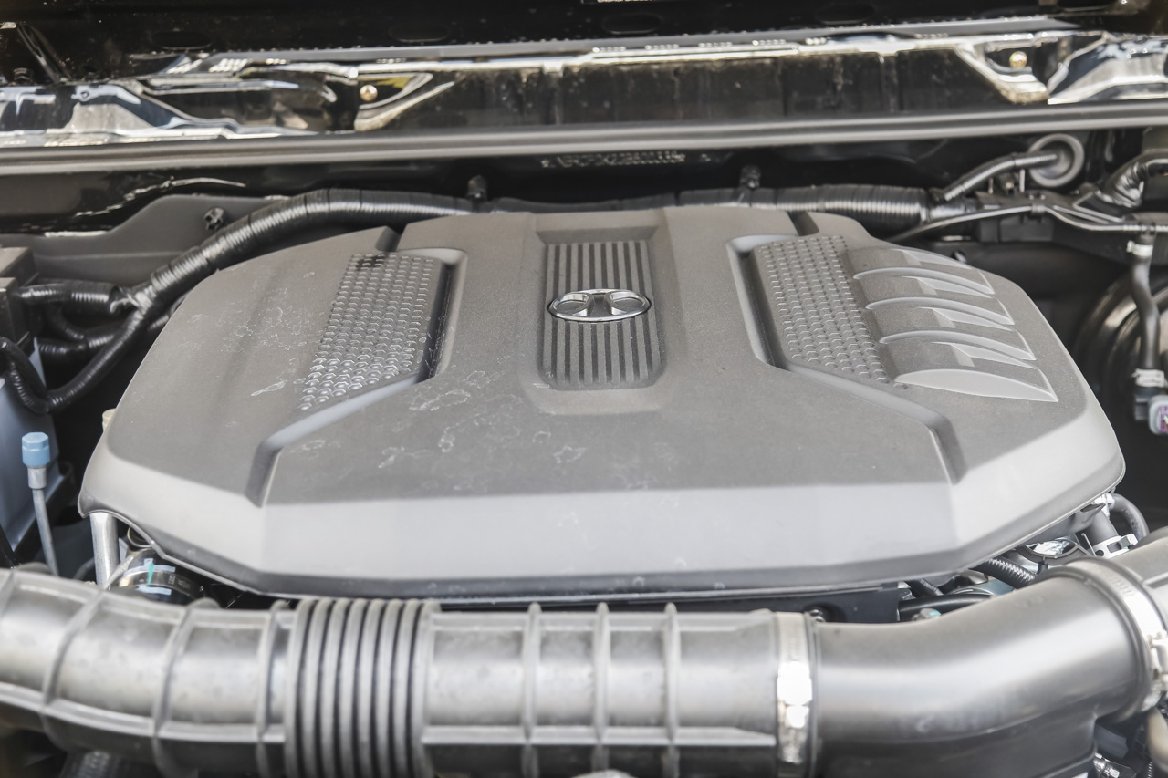 2016年北京BJ80 2.3T自动尊贵版