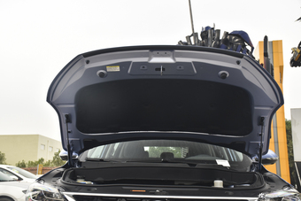 2019款风神AX7 1.6T自动AI领航型