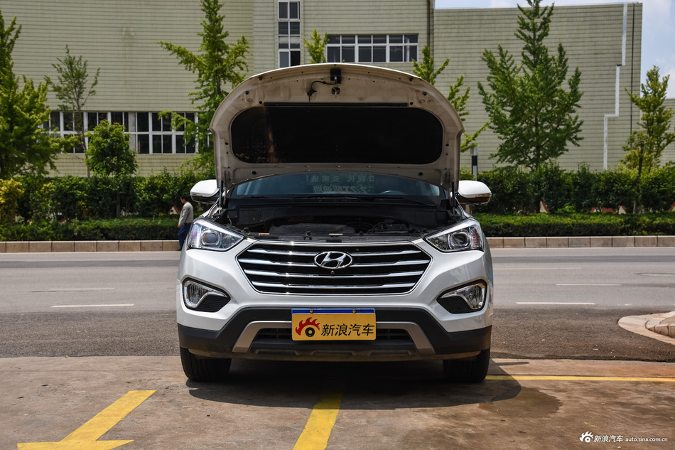 2013款格锐2.2T自动 7座四驱舒适型