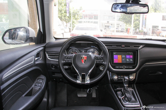 2018款荣威RX3 1.3T自动互联网智尊版