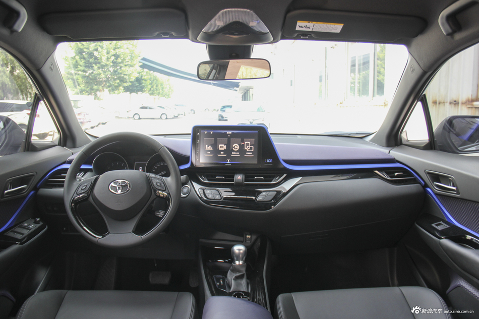 2018款奕泽IZOA 2.0L自动奕驰版