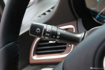 2016款瑞风M5 1.9T手动柴油商务版