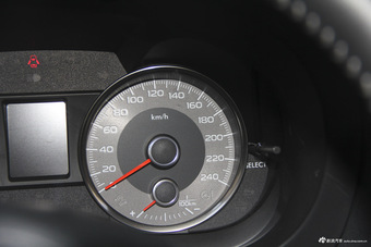 2016款森林人2.0L自动豪华导航版