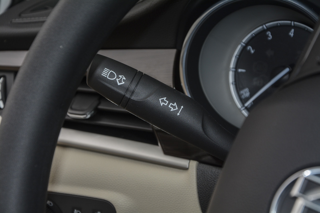 2018款威朗两厢1.5L自动领先型15S