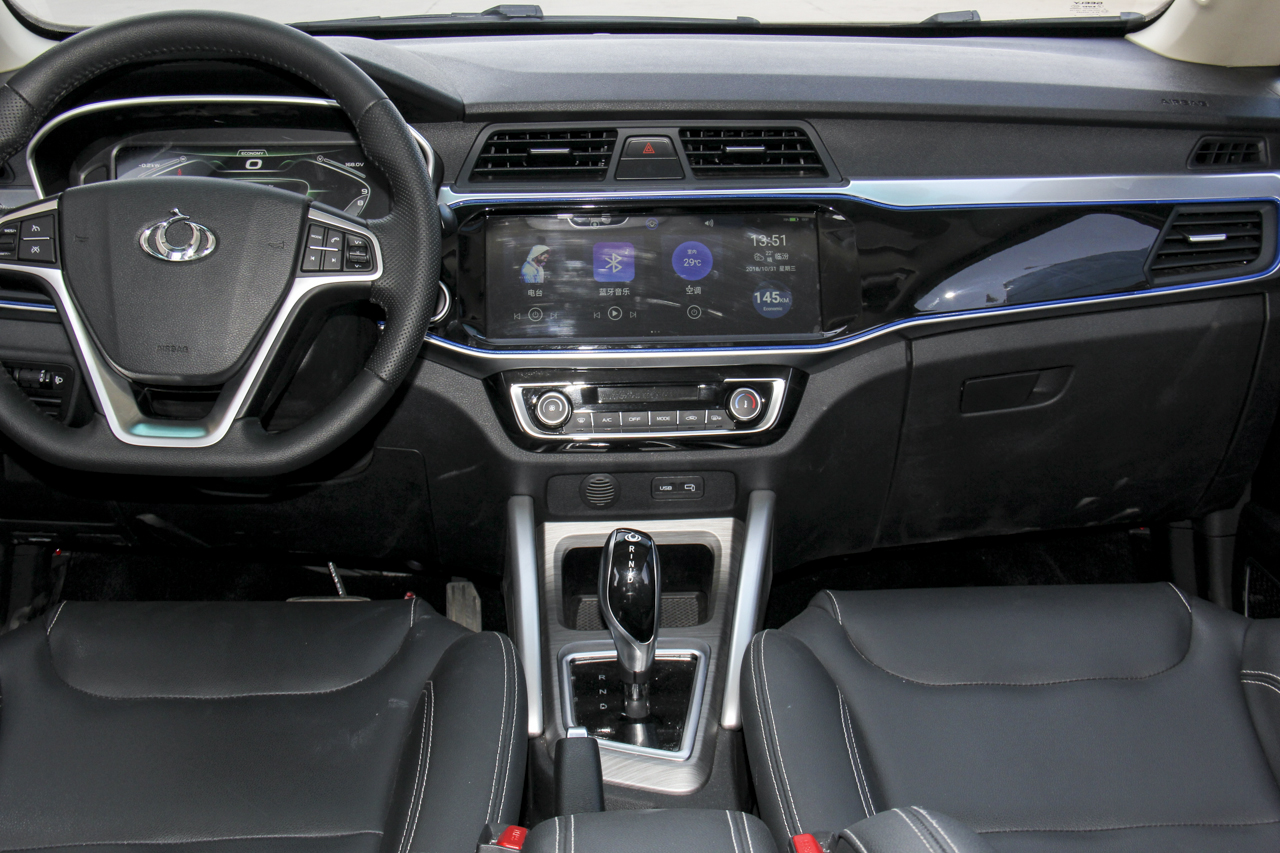 2018款全球鹰EX3新能源 尊享型