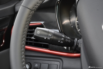 2017款伽途im8 1.5L手动智炫型