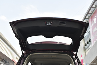 2017款斯威X7 1.5T自动智尊型