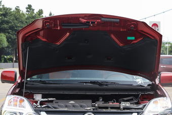 2016款风度MX6 2.0L自动两驱梦想版