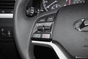 2018款全新途胜1.6T自动两驱15周年特别版