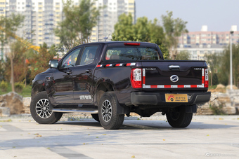 2016款领主 2.5T手动两驱超豪华型