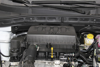 2018款荣威RX3 1.6L手动互联网智享版