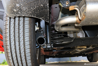 2017款风神AX5 1.4T手动趣尚型