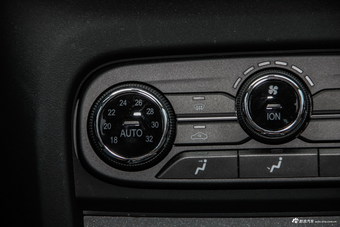 2015款DX7 1.5T手动豪华型