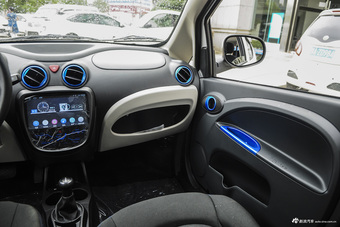 2016款江铃E200舒适型