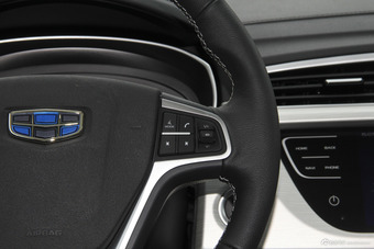 2018款吉利博越1.8TD自动智慧型4G互联版