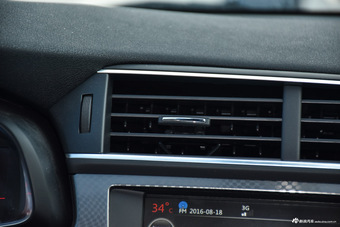 2016款DS 4S 1.6T自动智享版THP160