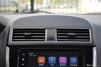 2017款景逸X3 1.5L手动豪华型