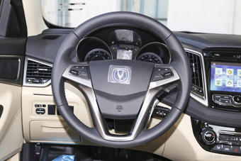 2016款逸动1.6L手动风尚型