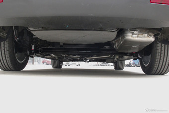 2017款吉利帝豪1.3T自动三厢百万款尊贵型