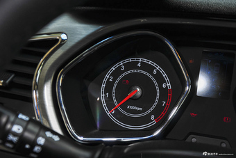 2015款瑞风S2 1.5L手动豪华智能型