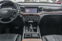 2017款传祺GS8 2.0T自动四驱至尊版320T