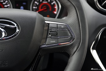 2017款东南DX3 1.5L手动豪华型