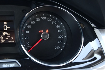 2017款宝来1.6L手动舒适型