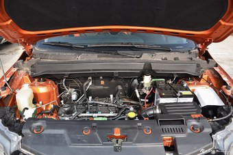 2016款东南DX3 1.5L 手动旗舰型