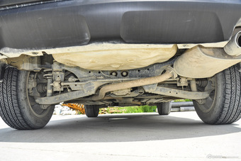 2016款森林人2.5L自动尊贵导航版