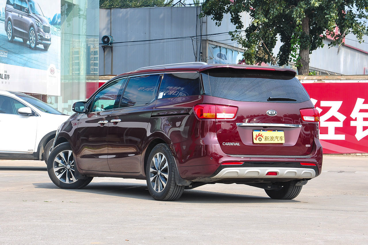 2015款嘉华（进口）3.3L自动豪华版 国IV