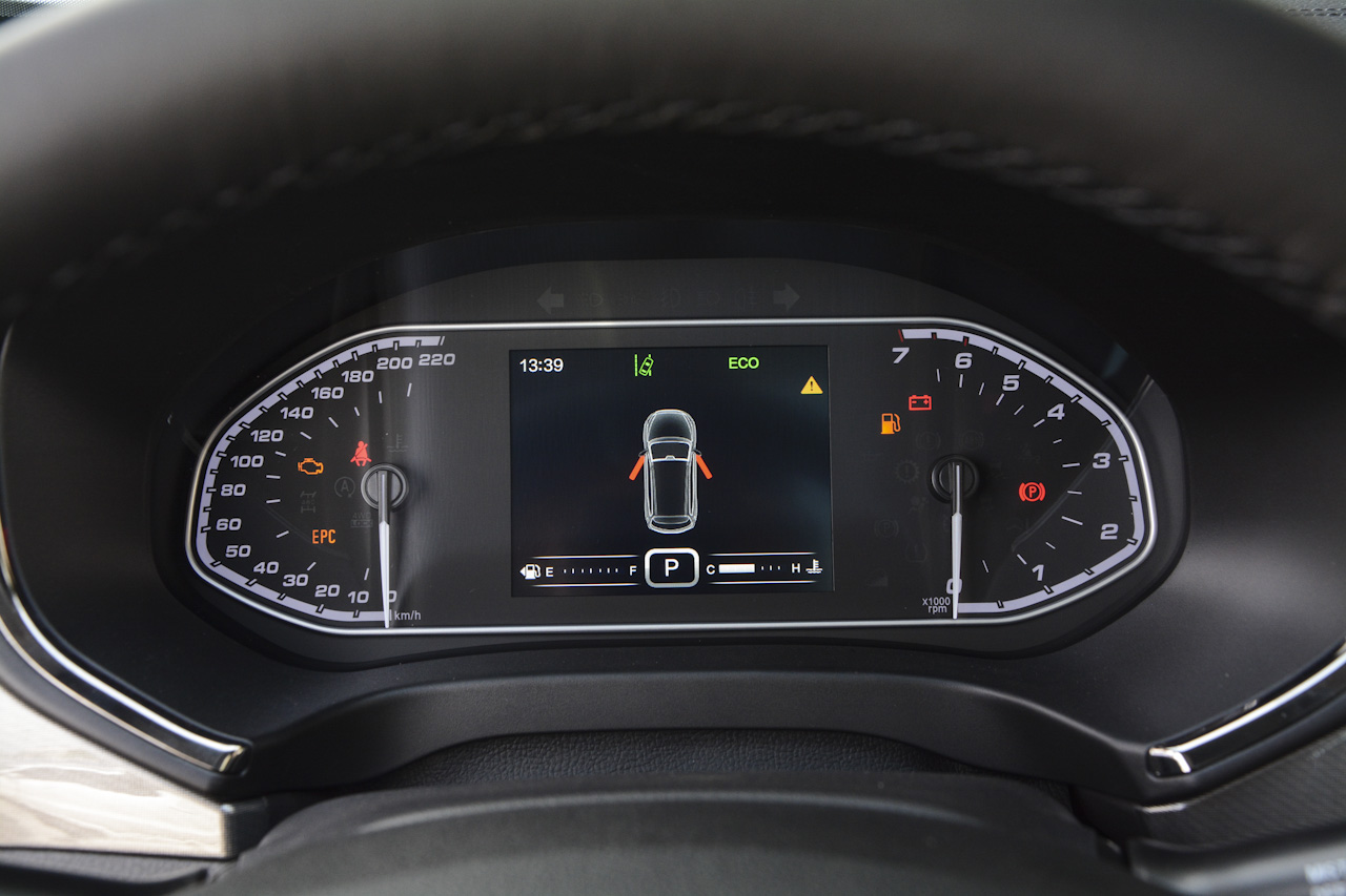 2017款瑞虎5x 1.5T自动豪华型