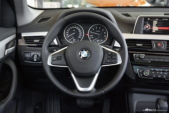 2016款宝马X1 1.5T自动sDrive18Li时尚型