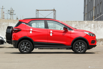 2018款比亚迪元EV360 智联炫酷型