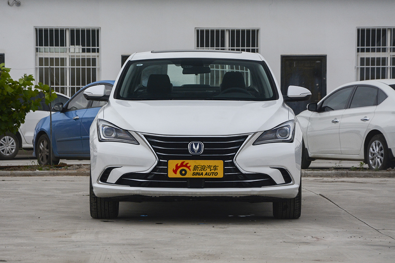 2018款逸动1.6L GDI手动尊尚型