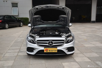 2016款奔驰E级E300L 豪华型
