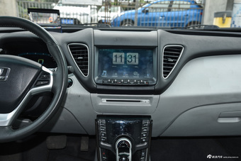 2015款纳5 1.8T自动旗舰型