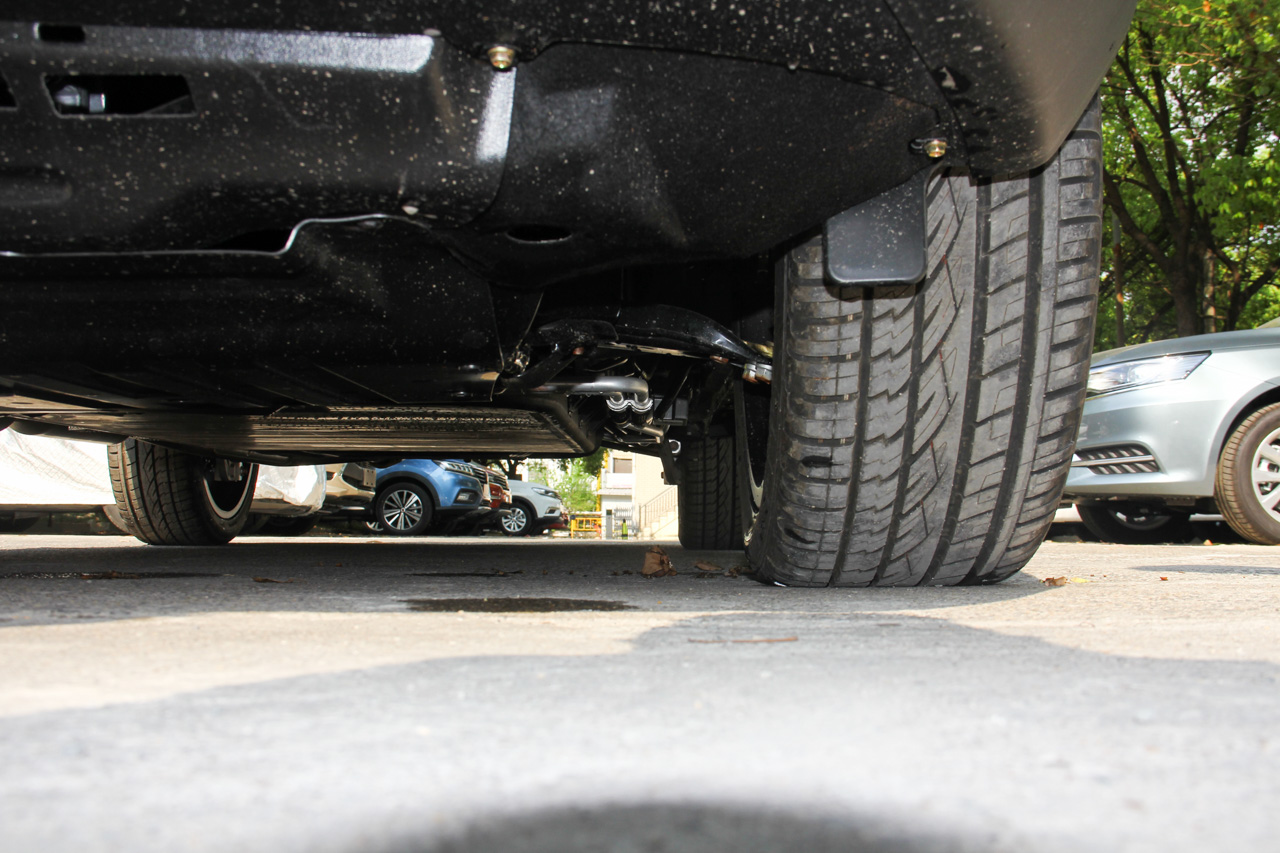 	2017款比亚迪唐100 2.0T