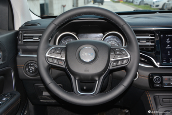 2018款大指挥官2.0T自动四驱智享版