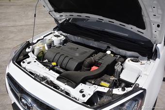 2017款V5菱致1.5L手动新贵型