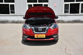 2018款日产劲客1.5L自动智联尊享版