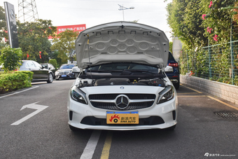 2017款奔驰A级 A200 1.6T自动动感型图片