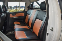 2017款黄海N1S 2.8T手动柴油两驱运动版JE493ZLQ4CB