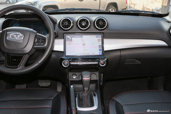 2016款凯翼X3 1.6L手动智联III版