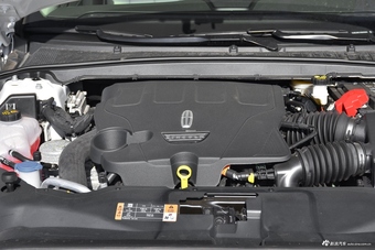 2017款林肯大陆3.0T自动四驱总统版