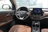 2017款森雅R7 1.6L 自动尊贵型