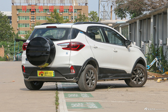 2018款比亚迪元EV360 智联炫酷型