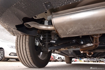 2018款北汽绅宝智行1.5T手动精英版