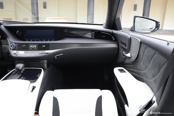 2018款雷克萨斯LS 3.5L自动500h F-SPORT 